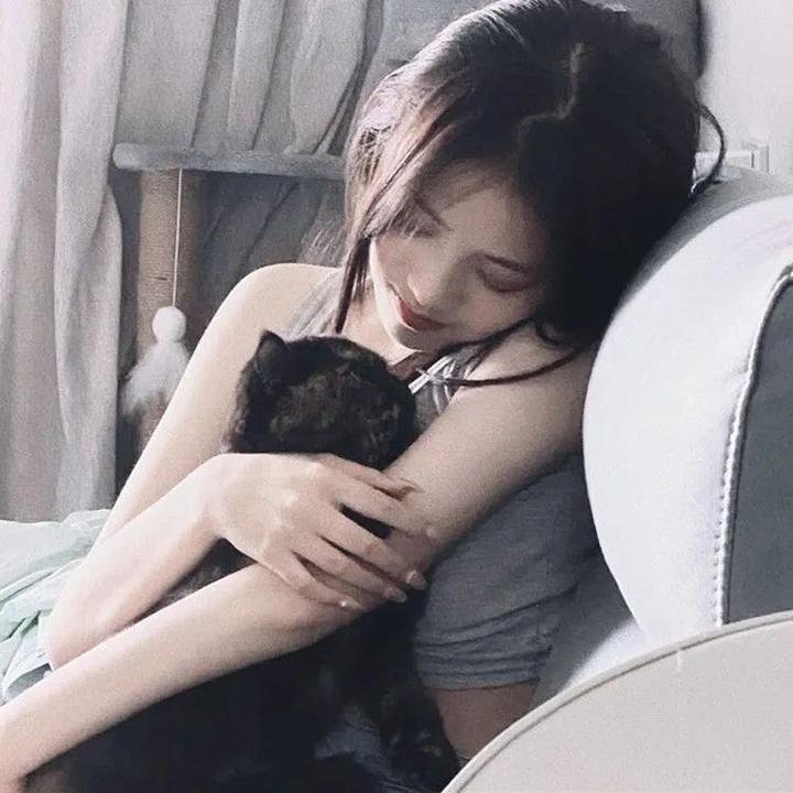 穿裘皮的维纳斯